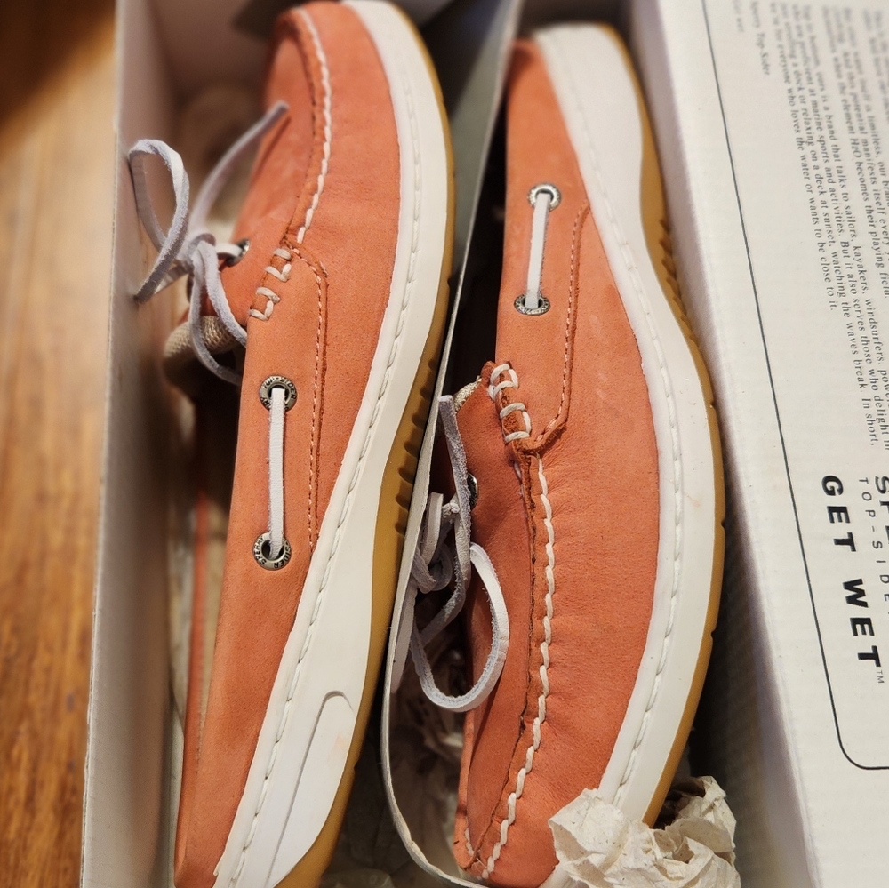Women's Coral Sperry Boat Shoes